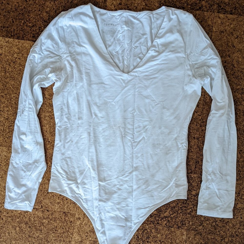 Everlane white V-neck long sleeve bodysuit